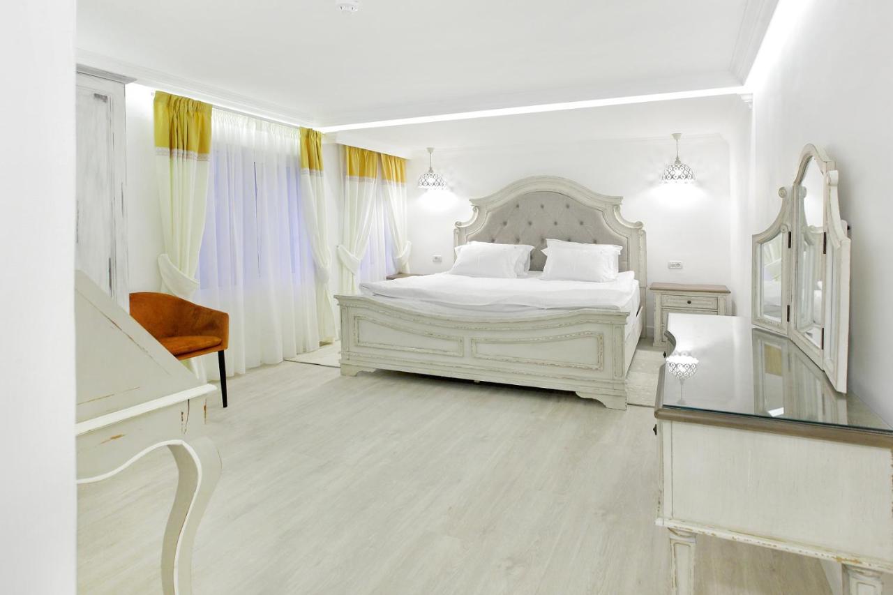 Excelsior Boutique Hotel 시나이아 외부 사진